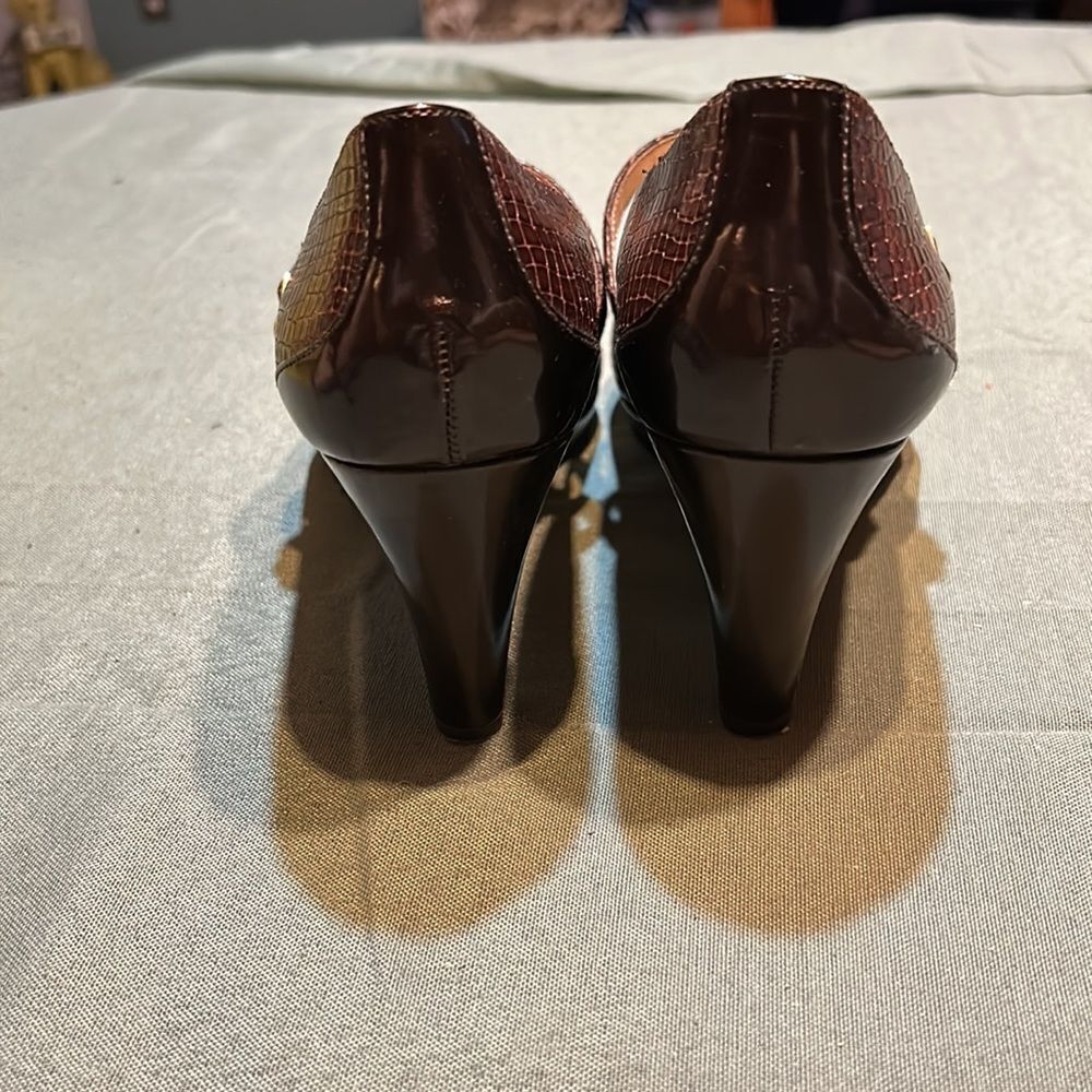 Alex Marie Peep Toe Heals - Picture 8 of 13